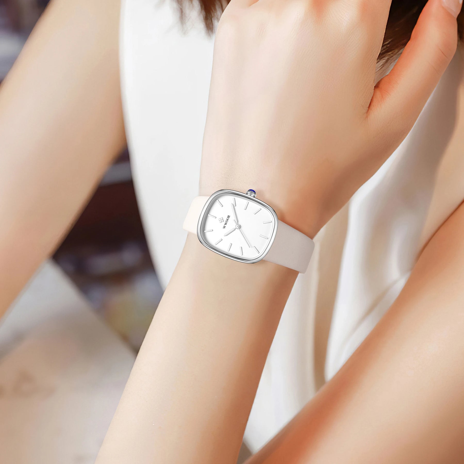 Relógio Feminino casual WWOOR 8881 - A prova água