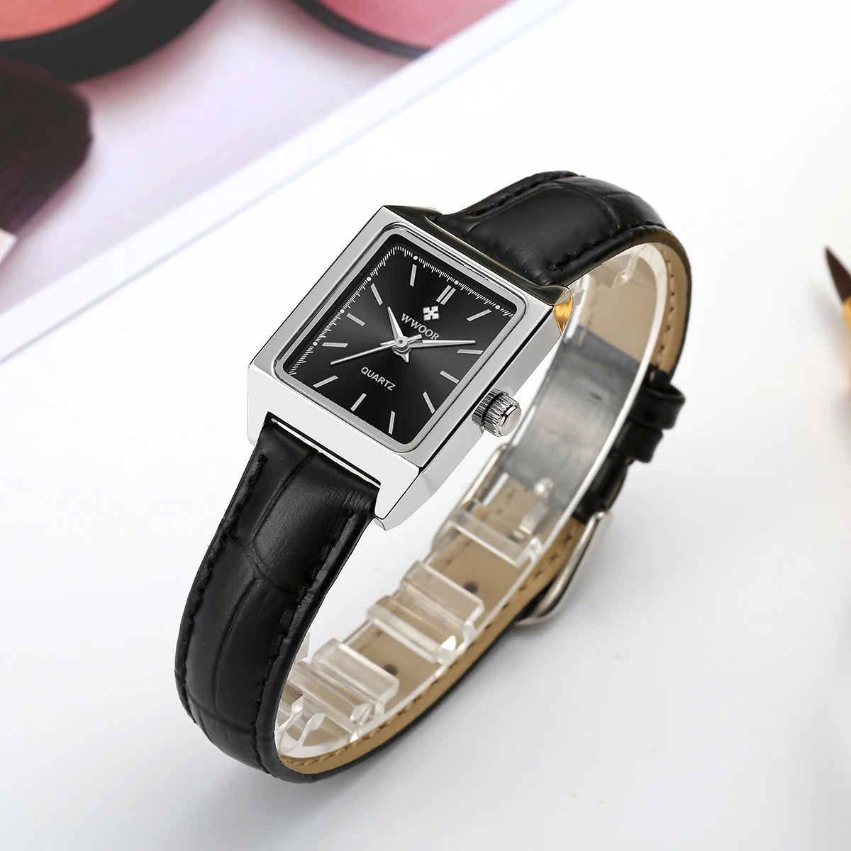 relógio feminino WWOOR 8850 Couro - A prova d'água