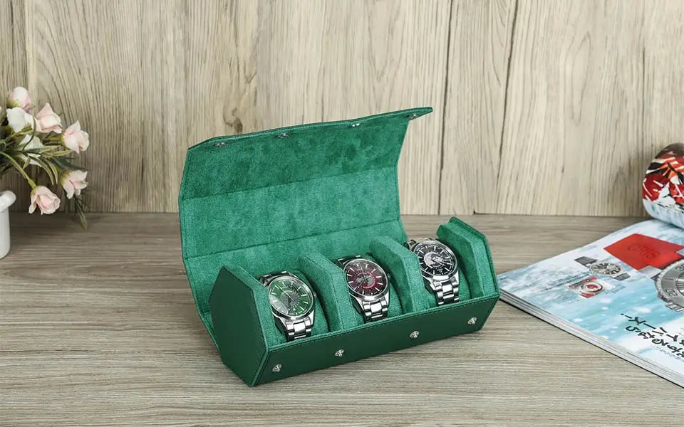 Caixa Premium WWOOR  – Couro Sintético Verde com Interior Aveludado